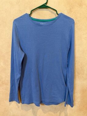 Talbots Long Sleeve Blue Crewneck Tee large never worn